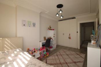 Elmas'tan Viranşehir'de Full Ekstralı,Havuzlu,Bağımsız Mutfak 4+1