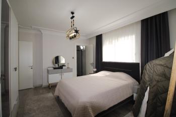 Elmas'tan Viranşehir'de Full Ekstralı,Havuzlu,Bağımsız Mutfak 4+1