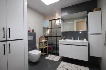 Elmas'tan Viranşehir'de Full Ekstralı,Havuzlu,Bağımsız Mutfak 4+1