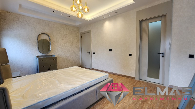 Elmas’tan M.Kemal’de Marka Projede Eşi Benzeri Olmayan Dev Metraj 5+1 !