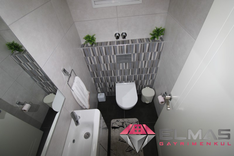 Elmas'tan Viranşehir'de Full Ekstralı,Havuzlu,Bağımsız Mutfak 4+1