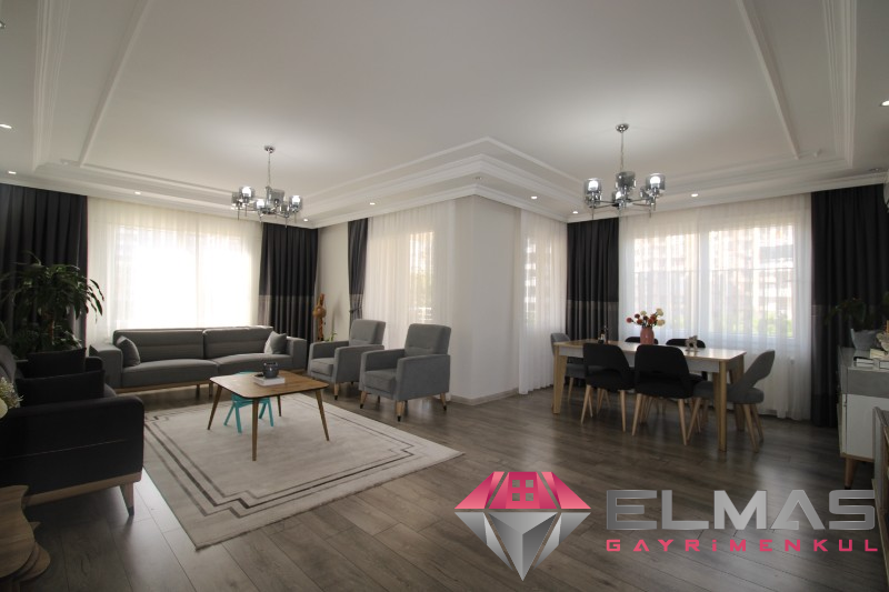 Elmas'tan Viranşehir'de Full Ekstralı,Havuzlu,Bağımsız Mutfak 4+1