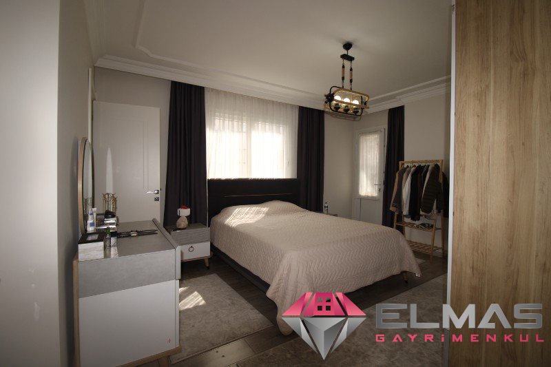Elmas'tan Viranşehir'de Full Ekstralı,Havuzlu,Bağımsız Mutfak 4+1