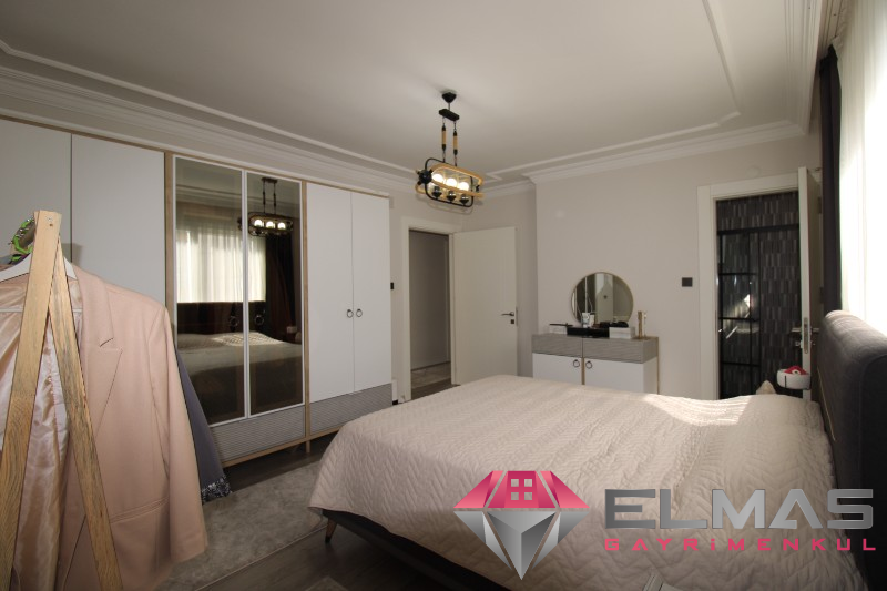 Elmas'tan Viranşehir'de Full Ekstralı,Havuzlu,Bağımsız Mutfak 4+1