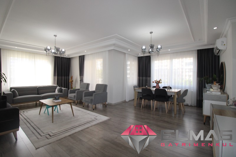 Elmas'tan Viranşehir'de Full Ekstralı,Havuzlu,Bağımsız Mutfak 4+1
