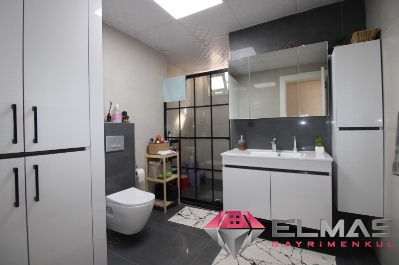 Elmas'tan Viranşehir'de Full Ekstralı,Havuzlu,Bağımsız Mutfak 4+1