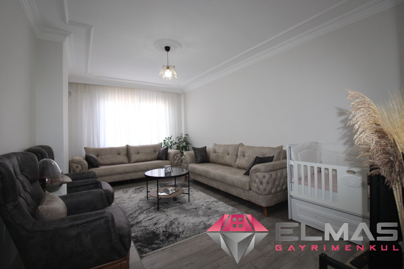 Elmas'tan Viranşehir'de Full Ekstralı,Havuzlu,Bağımsız Mutfak 4+1