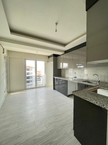 GÜVENAY - ÇORUM FEN LİSESİ BÖLGESİ 3+1 KİRALIK DAİRE 