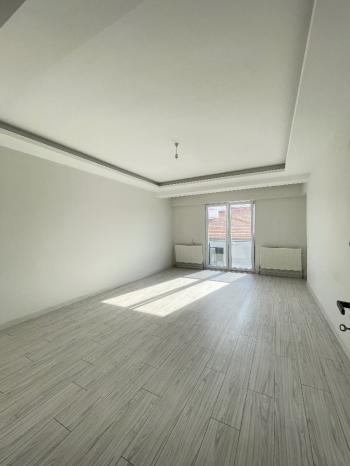 GÜVENAY - ÇORUM FEN LİSESİ BÖLGESİ 3+1 KİRALIK DAİRE 