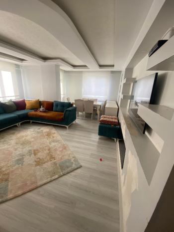 GÜVENAY - ÇORUM ULUKAVAK MAH. ÇİFTLİK CADDESİ ÜZERİ SATILIK DAİRE 