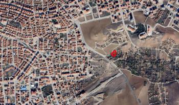 GÜVENAY - ÇORUM KALE YUKARI KAPAKLI BAĞLARI 2483 M2 SATILIK ARSA