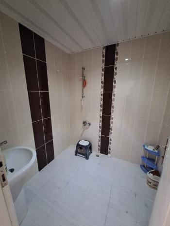 GÜVENAY - ÇORUM BAHÇELİEVLER M. AKİF ERSOY CADDESİ ARA KAT  2+1 SATILIK DAİRE