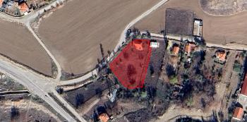 GÜVENAY - ÇORUM KALE YUKARI KAPAKLI BAĞLARI 2483 M2 SATILIK ARSA