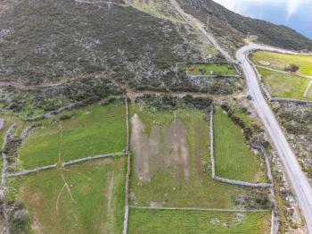 Taşlıca–Söğüt Sınırında 437 m² Müstakil Tapulu, Yola 2. Parsel Satılık Tarla