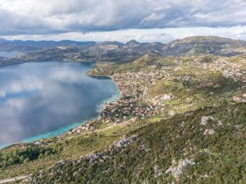 Taşlıca–Söğüt Sınırında 437 m² Müstakil Tapulu, Yola 2. Parsel Satılık Tarla