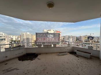 ALYANS'TAN MÜKEMMEL LOKASYONDA FULL SOSYAL ALANLI LÜKS 3+1