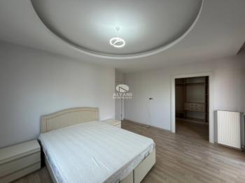 ALYANS'TAN MÜKEMMEL LOKASYONDA FULL SOSYAL ALANLI LÜKS 3+1