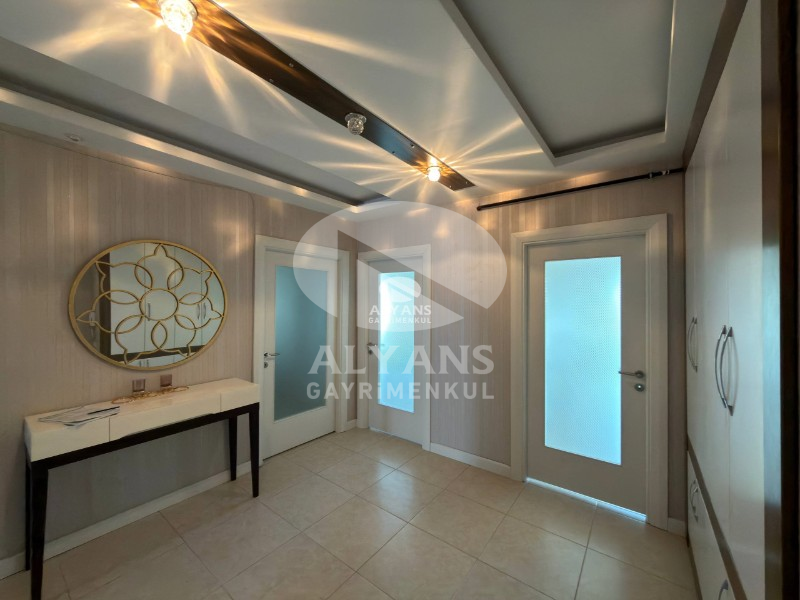 ALYANS'TAN MÜKEMMEL LOKASYONDA FULL SOSYAL ALANLI LÜKS 3+1