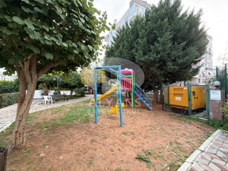 ALYANS'TAN MÜKEMMEL LOKASYONDA FULL SOSYAL ALANLI LÜKS 3+1