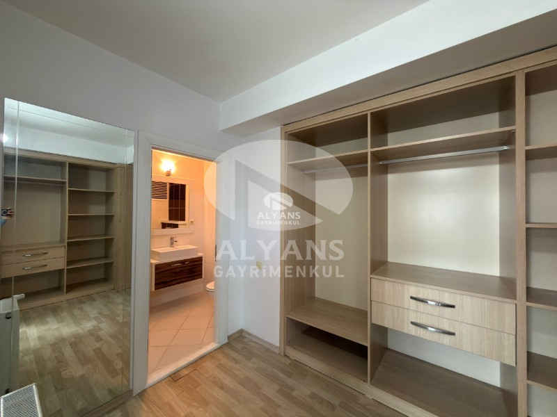 ALYANS'TAN MÜKEMMEL LOKASYONDA FULL SOSYAL ALANLI LÜKS 3+1