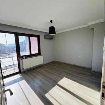 Antre Emlak'tan Kiralık Çalıkuşu Mahallesinde İçi Yapılı 3+1, Doğalgazlı 130 M2 Ferah ve Bakımlı Daire
