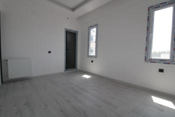 ASLAN'DAN ULAŞIMA YAKIN BAĞIMSIZ MUTFAKLI KİRALIK SIFIR 2+1