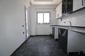 ASLAN'DAN ULAŞIMA YAKIN BAĞIMSIZ MUTFAKLI KİRALIK SIFIR 2+1