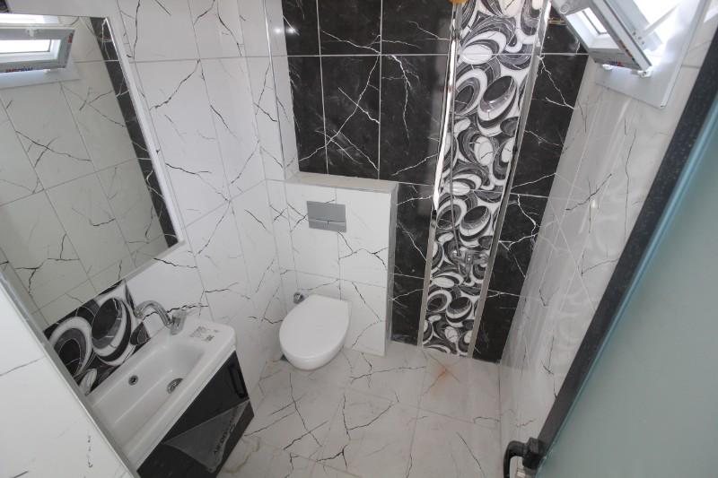 ASLAN'DAN ULAŞIMA YAKIN BAĞIMSIZ MUTFAKLI KİRALIK SIFIR 2+1