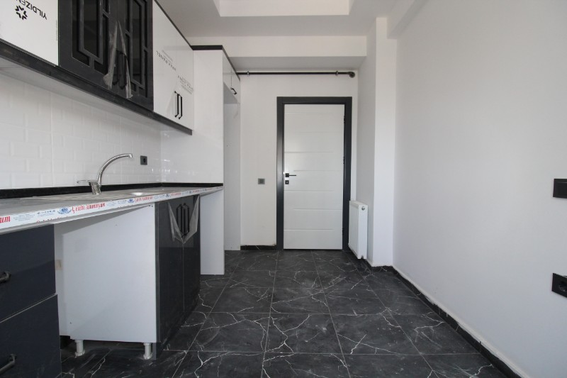 ASLAN'DAN ULAŞIMA YAKIN BAĞIMSIZ MUTFAKLI KİRALIK SIFIR 2+1