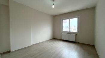 Elmas'tan Marina’ya Komşu, Doğalgazlı, Site İçi, Jeneratörlü 3+1