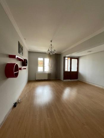 GÜVENAY - ÇORUM Üçtutlar Tavukluk'ta 3+1  Kiralık Daire!
