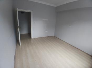 GÜVENAY - ÇORUM ULUKAVAK MAH. DR. SADIK AHMET CADDESİ ÜZERİNDE SATILIK 3+1 DAİRE