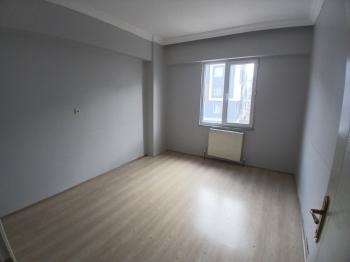 GÜVENAY - ÇORUM ULUKAVAK MAH. DR. SADIK AHMET CADDESİ ÜZERİNDE SATILIK 3+1 DAİRE
