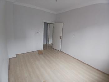 GÜVENAY - ÇORUM ULUKAVAK MAH. DR. SADIK AHMET CADDESİ ÜZERİNDE SATILIK 3+1 DAİRE