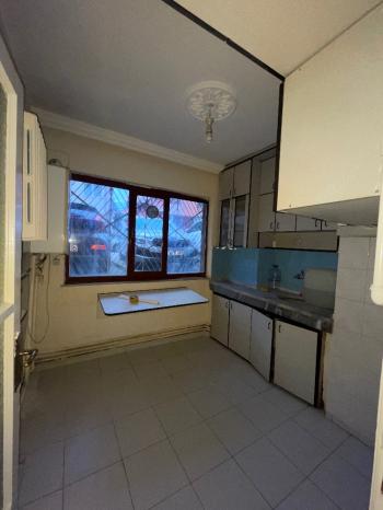 Güvenay - Çorum Karakeçili Mah. Gazi Caddesi Üzeri Satılık Daire 