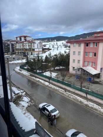 ÜNİVERSİTE BÖLGESİNDE KİRALIK 2+1 DAİRE