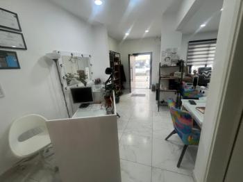 KÜÇÜK KAYMALI'DA  AYLIK ÖDEMELİ DEVREN KİRALIK İŞ YERİ 