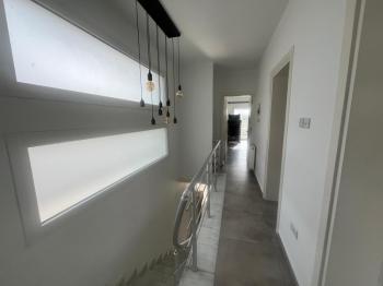 YENİKENT'DE  SATILIK 4+1 TAM MÜSTAKİL VİLLA 