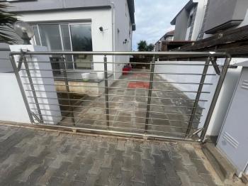 YENİKENT'DE  SATILIK 4+1 TAM MÜSTAKİL VİLLA 