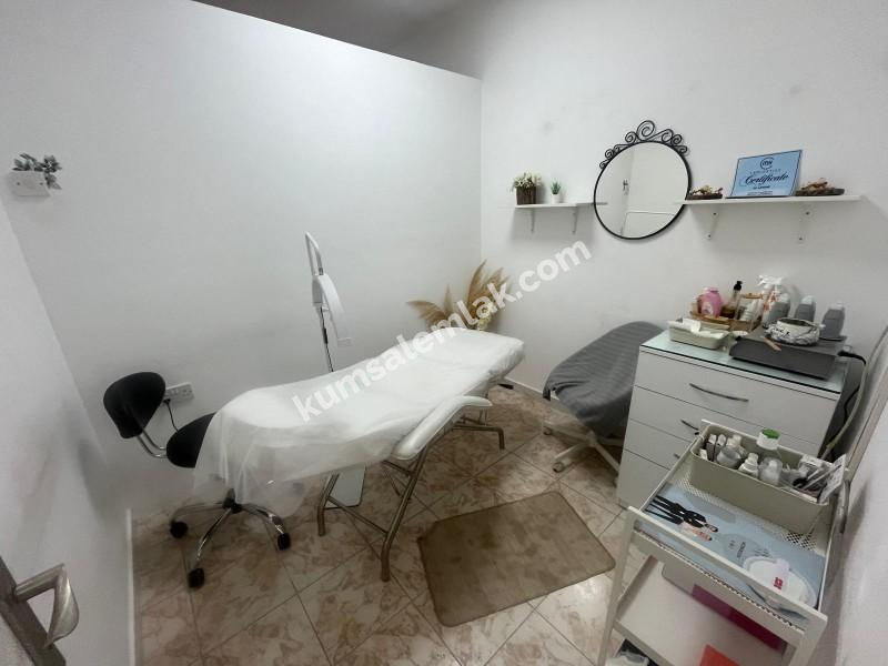 KÜÇÜK KAYMALI'DA  AYLIK ÖDEMELİ DEVREN KİRALIK İŞ YERİ 