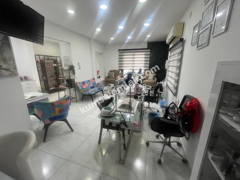 KÜÇÜK KAYMALI'DA  AYLIK ÖDEMELİ DEVREN KİRALIK İŞ YERİ 