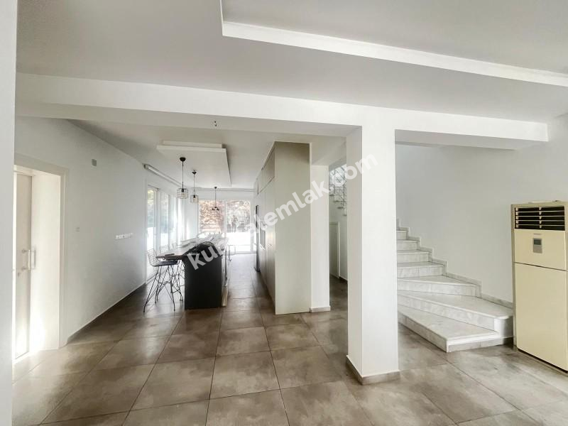 YENİKENT'DE  SATILIK 4+1 TAM MÜSTAKİL VİLLA 