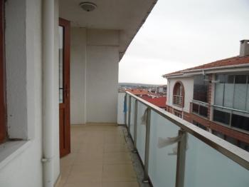 CUMHURİYET PARKINA YAKIN BÜLENT ECEVİT BULVARI CEPHELİ 3+1 KİRALIK DAİRE 