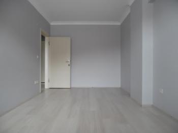 CUMHURİYET PARKINA YAKIN BÜLENT ECEVİT BULVARI CEPHELİ 3+1 KİRALIK DAİRE 