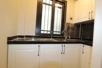 ASLAN'DAN HAVUZLU SİTEDE GENİŞ METRAJLI ULTRALÜKS 5+1