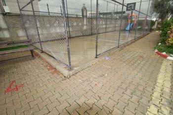 ASLAN'DAN HAVUZLU SİTEDE GENİŞ METRAJLI ULTRALÜKS 5+1