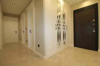 ASLAN'DAN HAVUZLU SİTEDE GENİŞ METRAJLI ULTRALÜKS 5+1