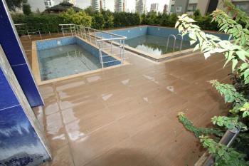 ASLAN'DAN HAVUZLU SİTEDE GENİŞ METRAJLI ULTRALÜKS 5+1