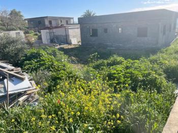 Girne Kozanköy'de Satılık 3+1 Bitmeye Yakın Müstakil Ev