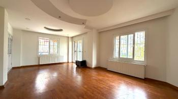 Elmas’tan Kuzeykent’te 788 M2 Üzerine Kurulu Dubleks Villa